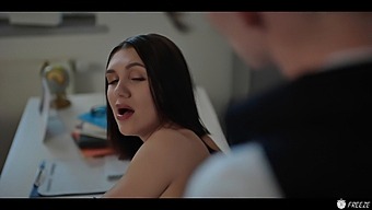 Real Life Hentai: Tommy Gold'S Time Travel Adventure With A Frozen Teacher